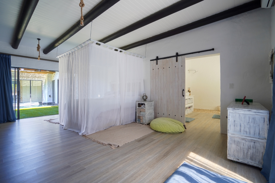 5 Bedroom Property for Sale in Morning Star Western Cape